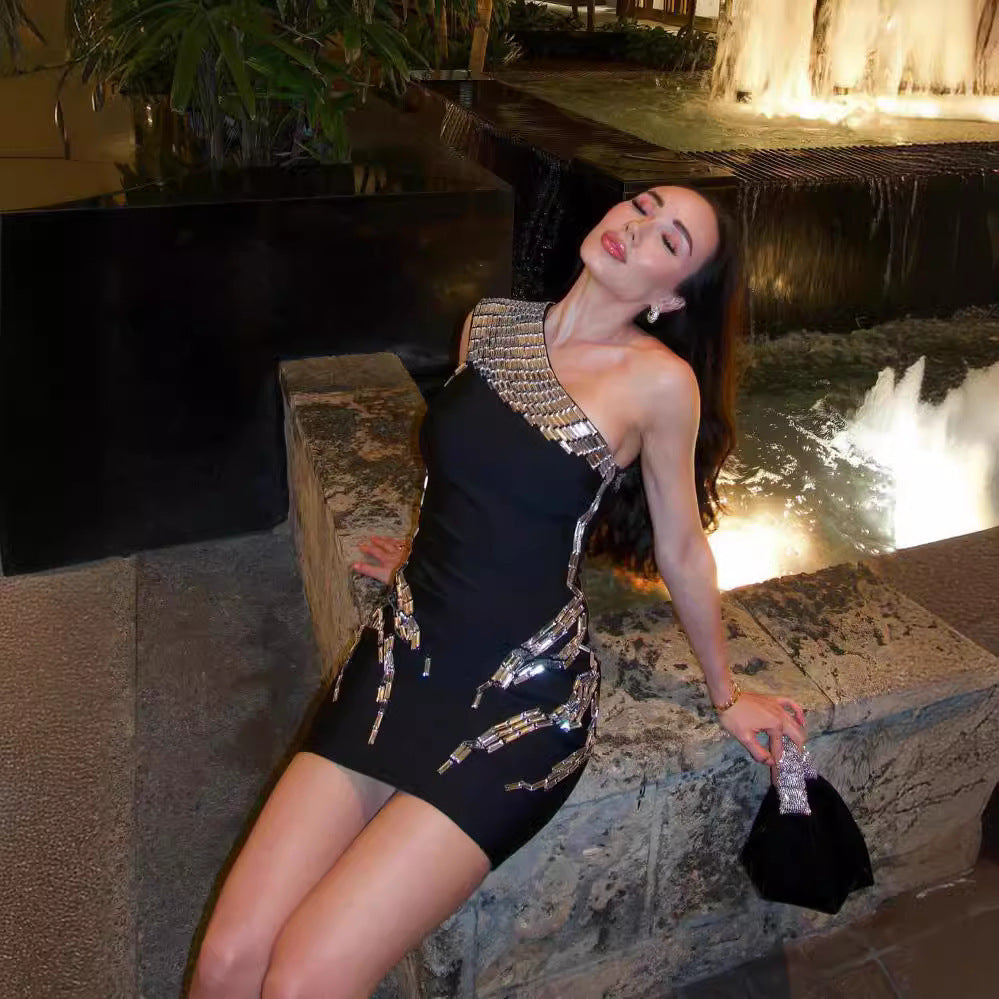 Robe Bandage Élégante à Un Épaule