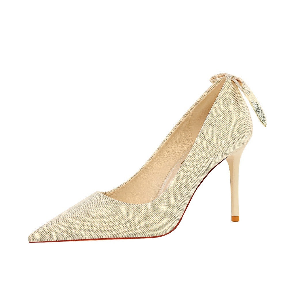 Escarpins à talons aiguilles