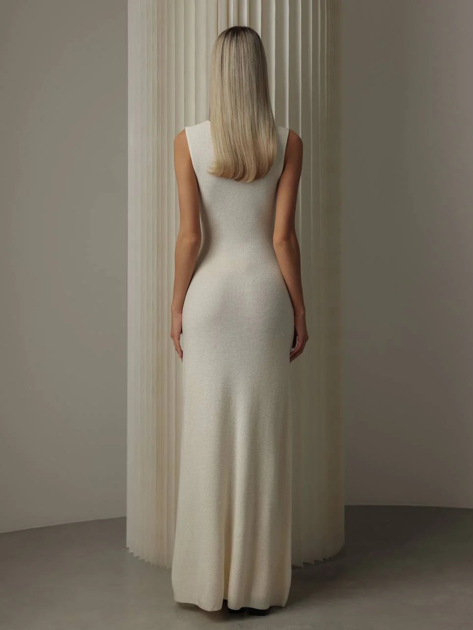 Robe longue en tricot sans manches