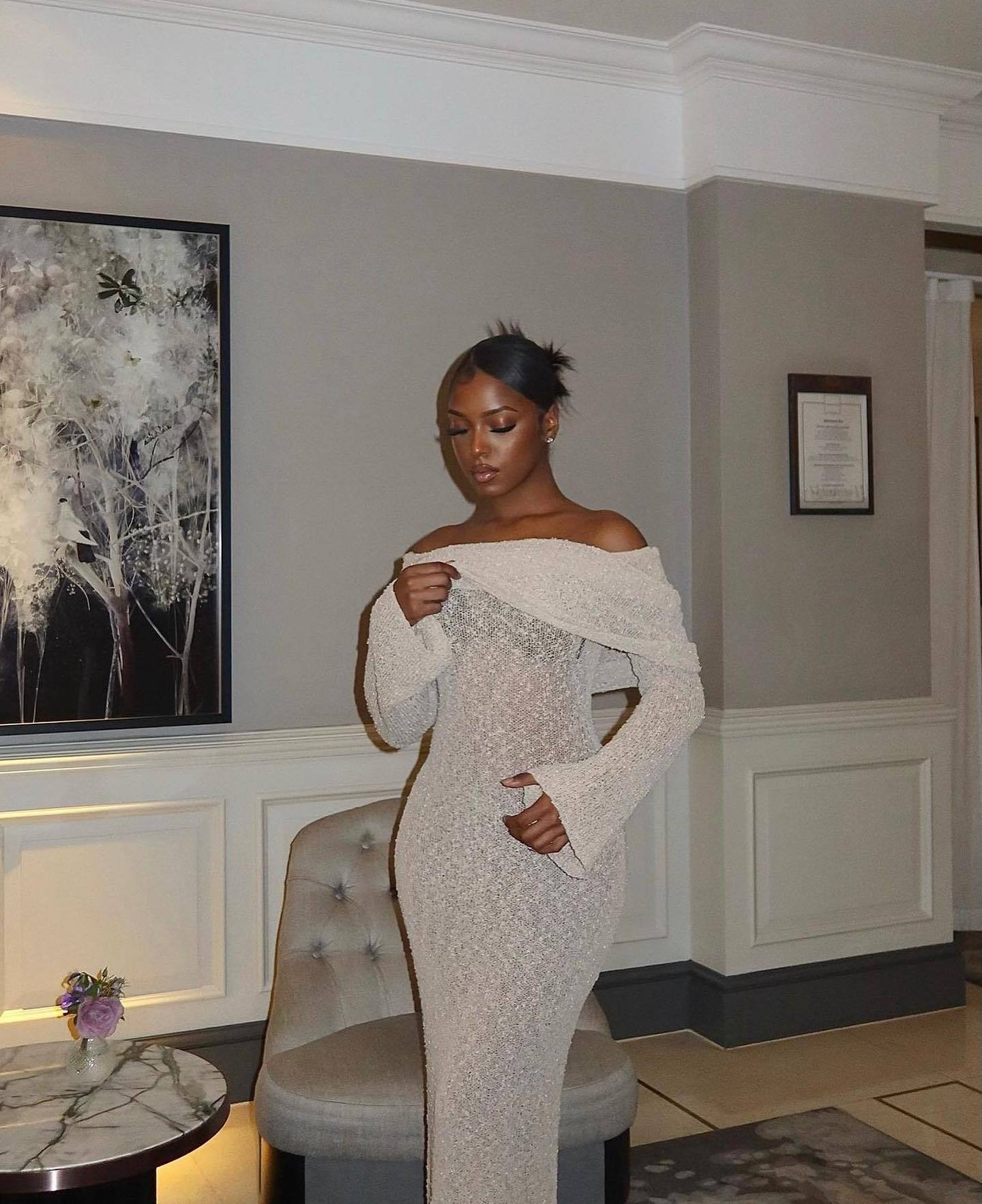 Robe Longue Tricotée à Manches Longues