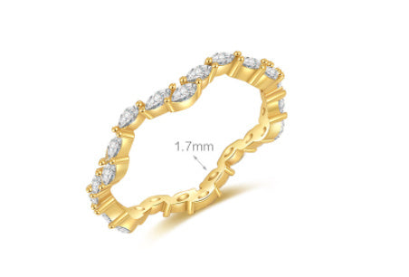 Élégante Bague Ondulée avec Diamants