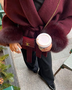 Manteau Court en Laine avec Poignets en Fourrure