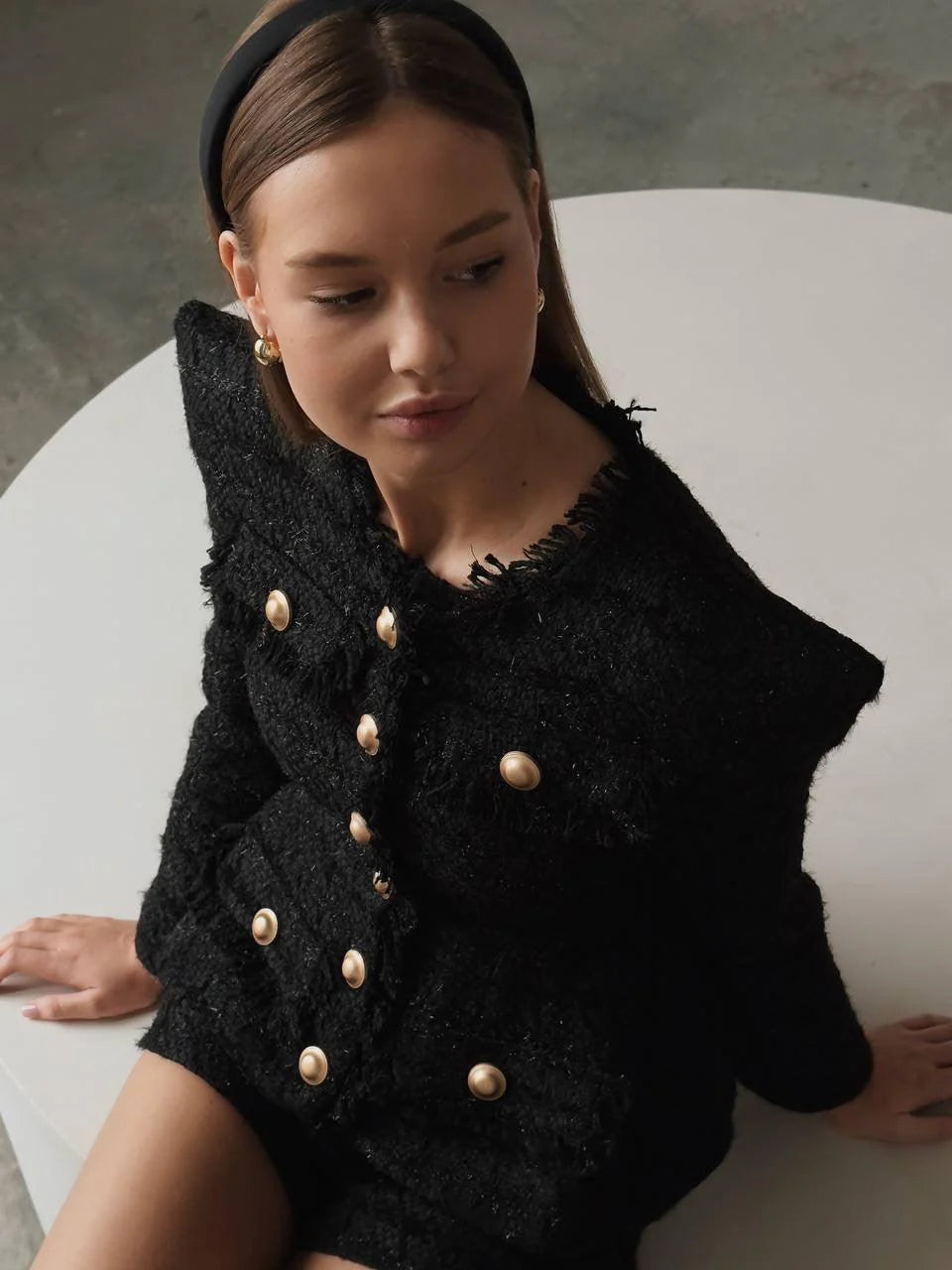 Veste et short en tweed noir élégant