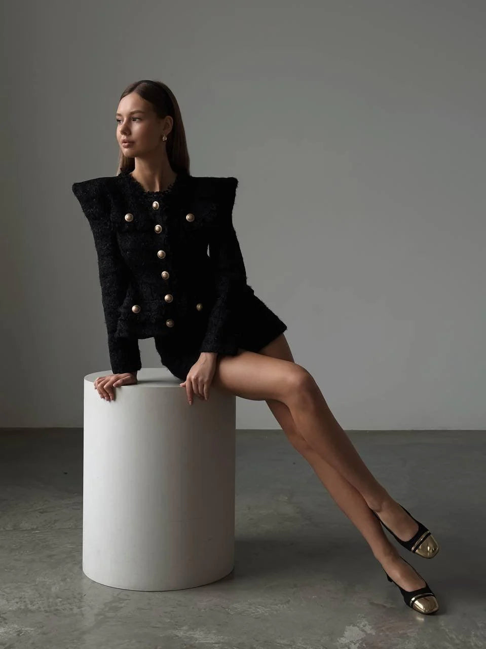 Veste et short en tweed noir élégant