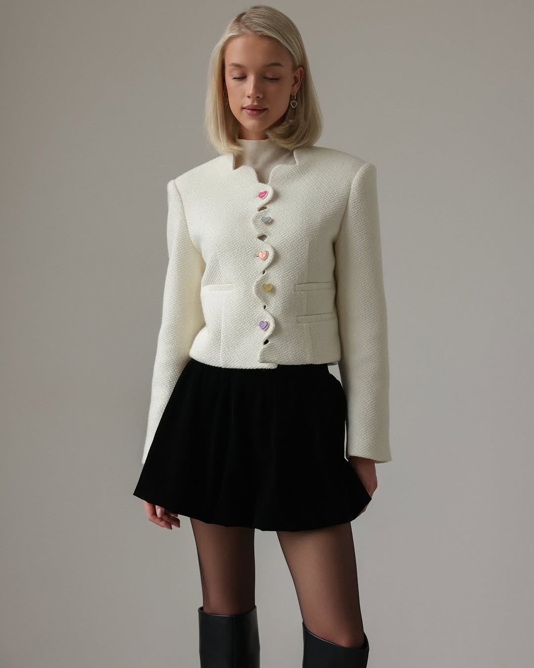 Ensemble à Volants – Blazer et Jupe Courte